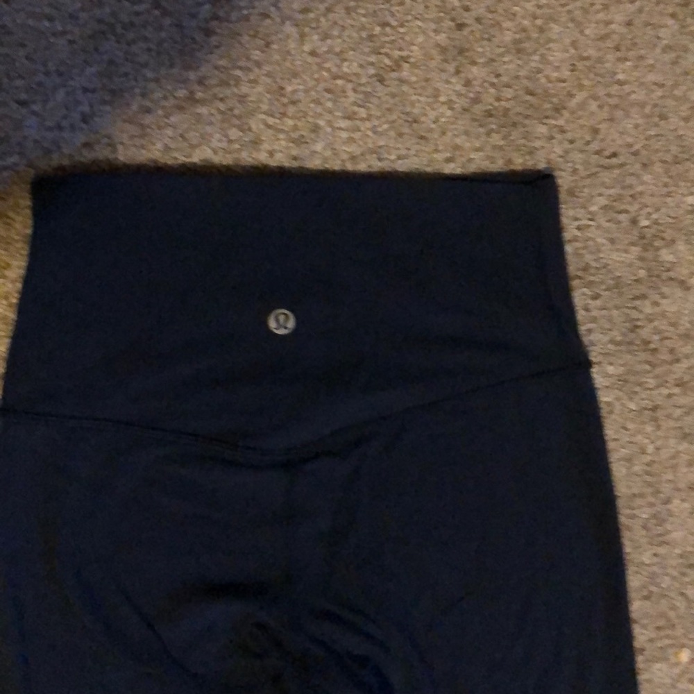 Navy blue wunder under cropped lulus
